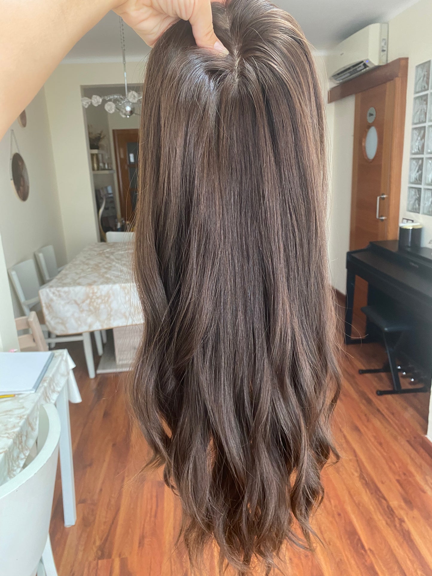 GOLDEN HAZEL ROOTED / 18" / 8x8 / Silk Top