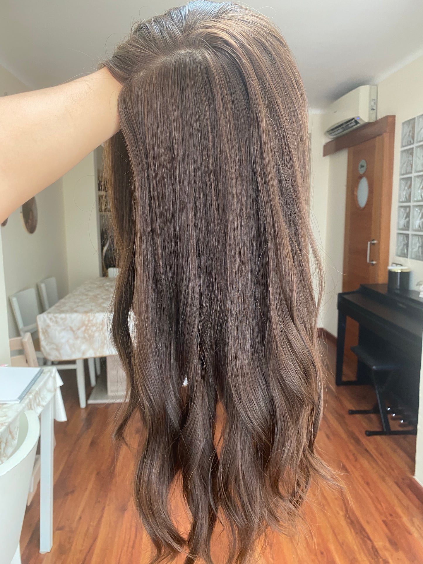 GOLDEN HAZEL ROOTED / 18" / 8x8 / Silk Top